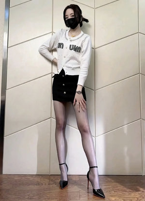 干小女儿的屄视频